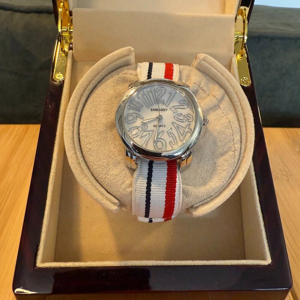 Embassy Bubble Font American Flag Silver Watch EM3590LS, 38mm